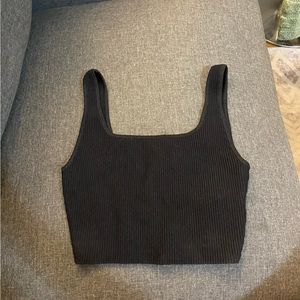 Aritzia babaton black cropped tank top